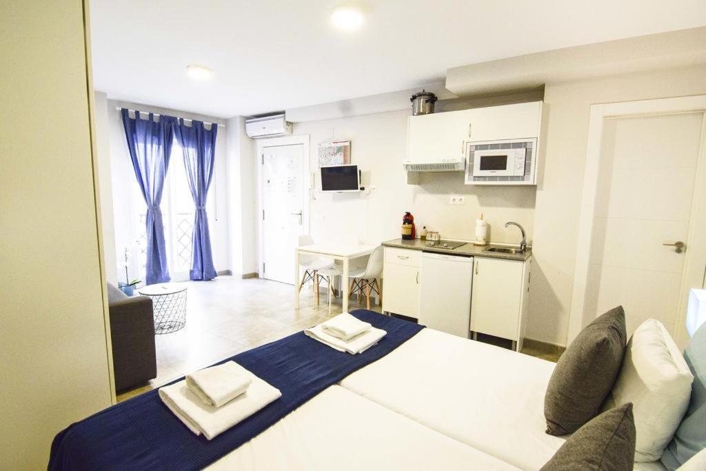 Appartement Enjoy Capuchinos à Málaga Extérieur photo